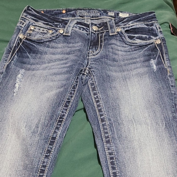 Jeans - Picture 4 of 8